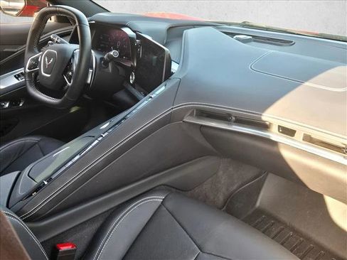 Used 2022 Chevrolet Corvette 1LT image 19