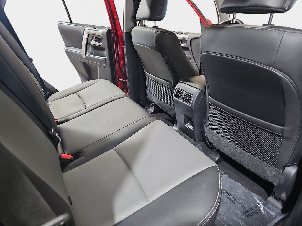 Used 2020 Toyota 4Runner SR5 Premium w/ Moonroof Package AWD/4WD image 13