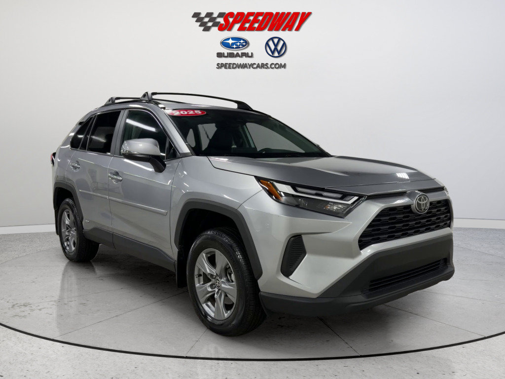 Used 2025 Toyota RAV4 XLE w/ Convenience Package AWD/4WD image 2