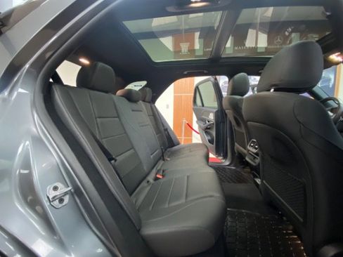 Used 2025 Mercedes-Benz GLE 450e 4MATIC w/ Driver Assistance Package image 19
