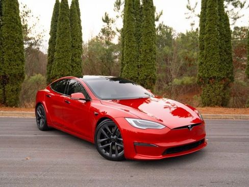 Used 2021 Tesla Model S Plaid image 12
