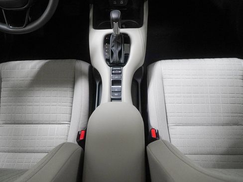 New 2026 Honda HR-V LX image 30