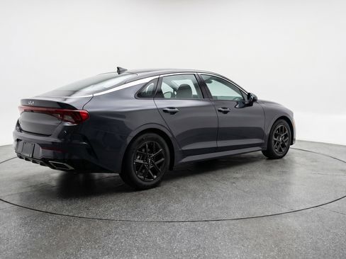 Used 2025 Kia K5 LXS image 9