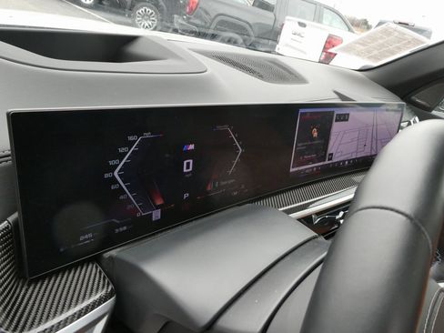 Used 2026 BMW X5 M60i image 36