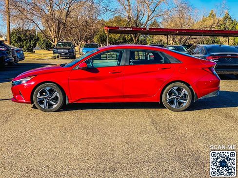 Used 2023 Hyundai Elantra SEL w/ Convenience Package image 5