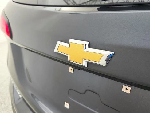 Used 2023 Chevrolet Equinox LT FWD image 16