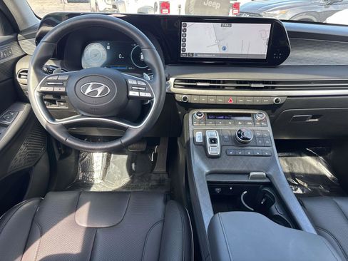 Used 2024 Hyundai Palisade Limited AWD/4WD image 12