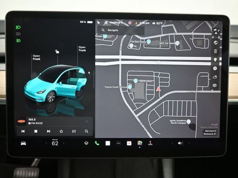 Used 2023 Tesla Model Y Long Range AWD/4WD image 15