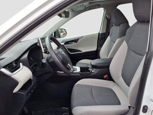 Certified 2024 Toyota RAV4 XLE w/ Convenience Package AWD/4WD image 6