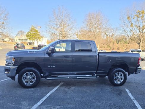 Used 2024 RAM 2500 Big Horn image 28