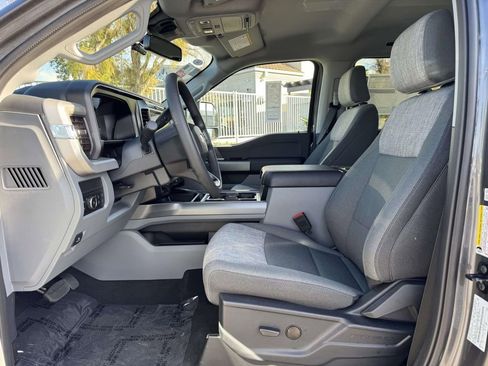 New 2026 Ford F250 XLT w/ XLT Premium Package image 19