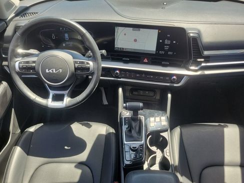 Used 2024 Kia Sportage EX FWD image 8