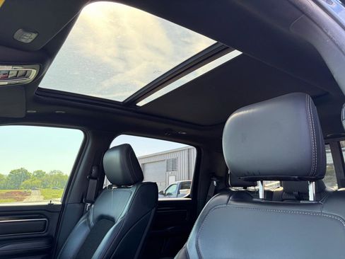 Used 2019 RAM 1500 Sport w/ Level 2 Equipment Group AWD/4WD image 18