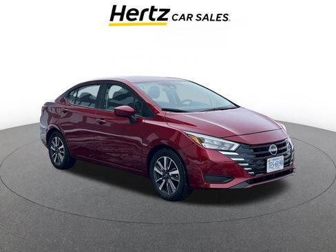 Used 2025 Nissan Versa SV image 1