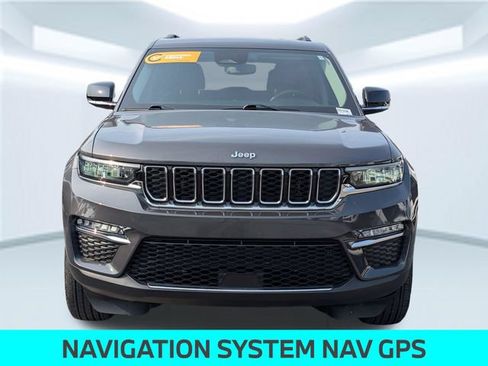 Used 2022 Jeep Grand Cherokee Limited w/ Trailer Tow Prep Group (B) RWD image 10
