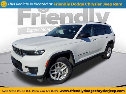 Used 2023 Jeep Grand Cherokee L Laredo image 1