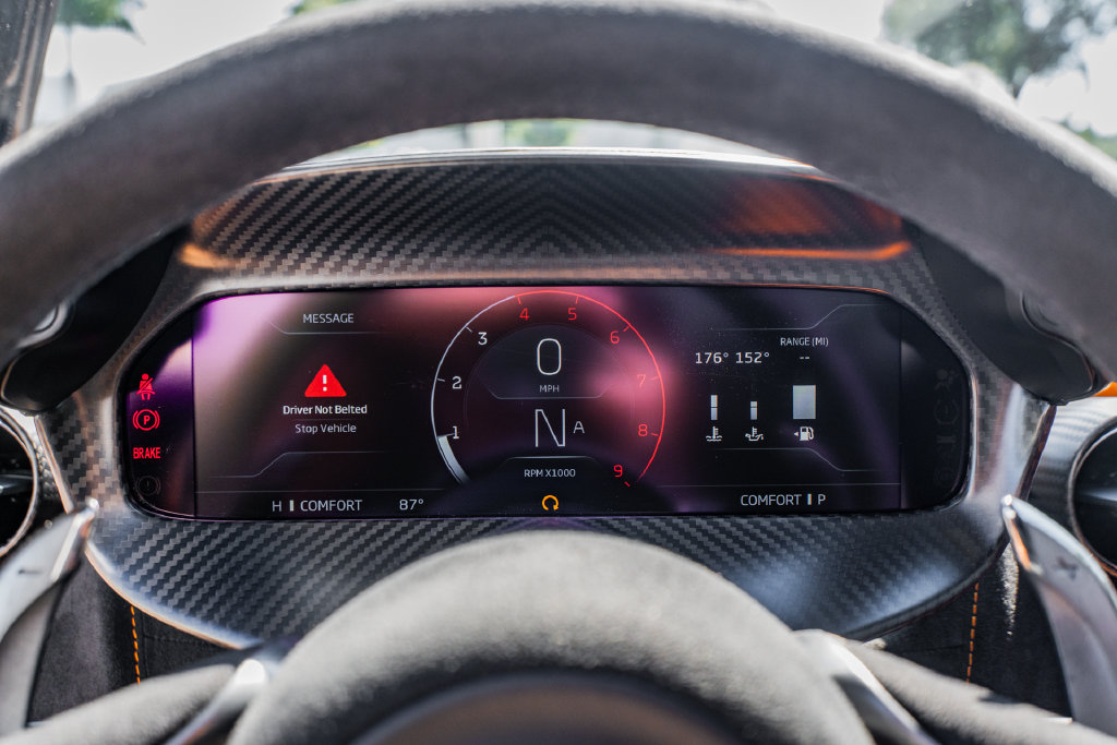 Used 2024 McLaren 750S RWD image 22