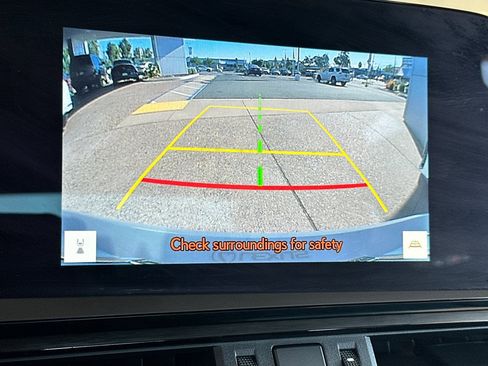 Used 2025 Lexus ES 300h w/ Premium Package image 15