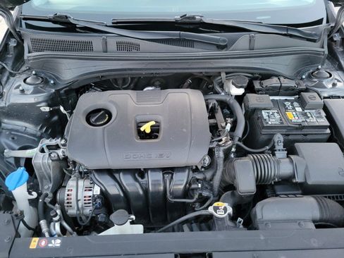 Used 2023 Kia Forte LXS image 39