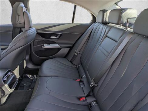 New 2026 Mercedes-Benz E 350 Sedan image 18