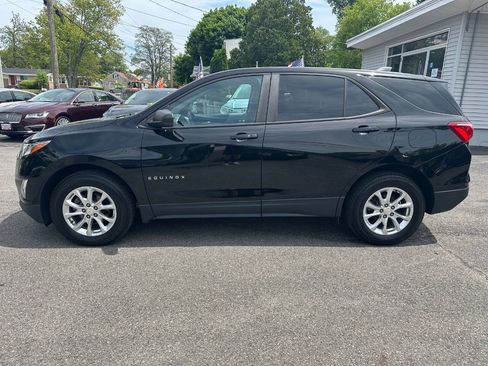 Used 2020 Chevrolet Equinox LS w/ LS Convenience Package AWD/4WD image 8