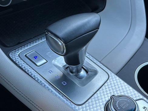 Used 2023 Genesis G70 2.0T w/ Sport Prestige Package image 21