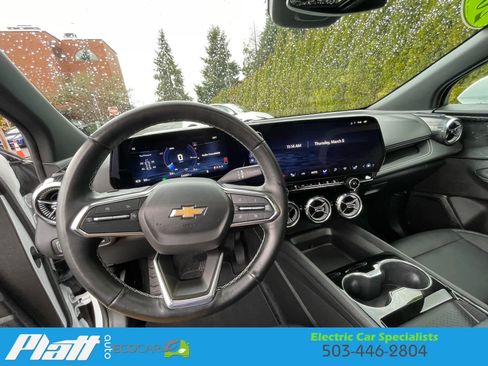 Used 2024 Chevrolet Blazer EV LT image 34
