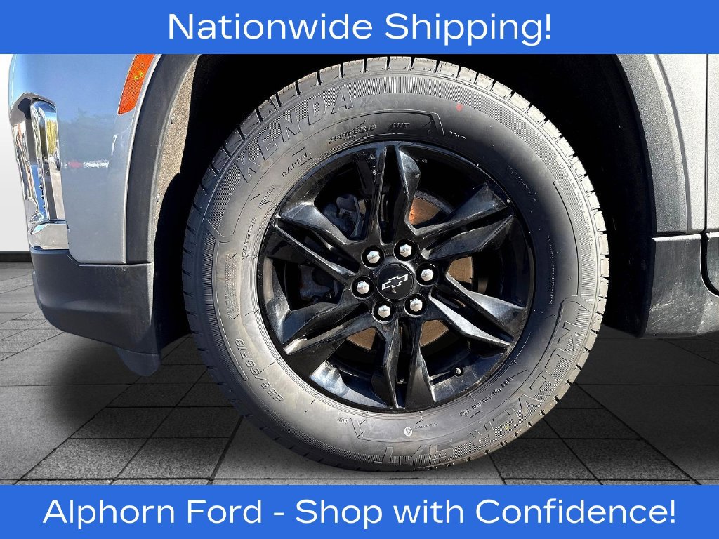 Used 2023 Chevrolet Traverse LT w/ Midnight/Sport Edition AWD/4WD image 34