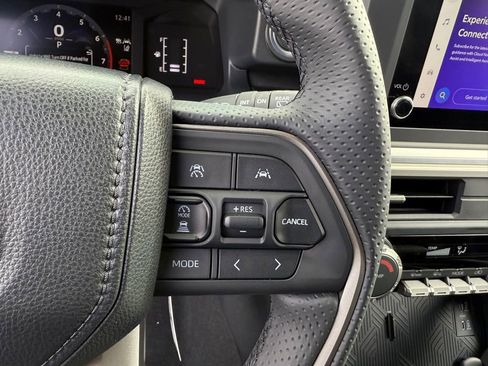 New 2026 Toyota 4Runner SR5 image 28