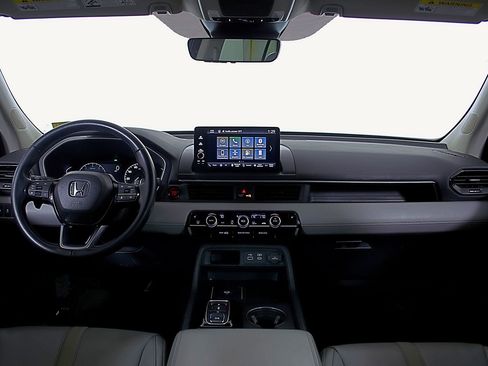 Used 2024 Honda Pilot EX-L image 14