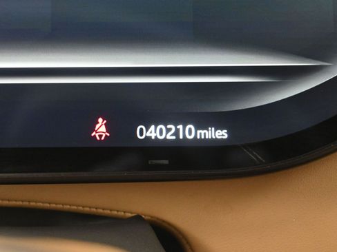 Used 2023 Land Rover Range Rover SE AWD/4WD image 16