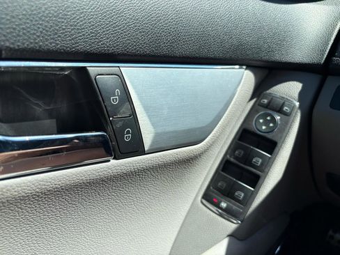 Used 2008 Mercedes-Benz C 300 4dr Sdn 3.0L Sport 4MATIC AWD image 56