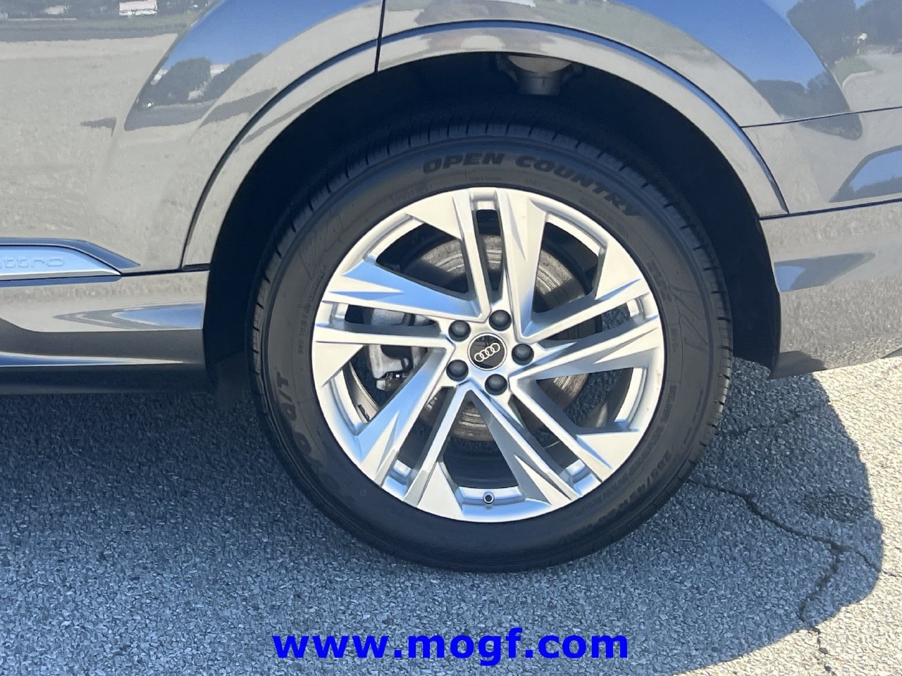 Used 2024 Audi Q7 3.0T Premium Plus AWD/4WD image 32