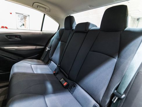 Used 2024 Toyota Corolla LE FWD image 28