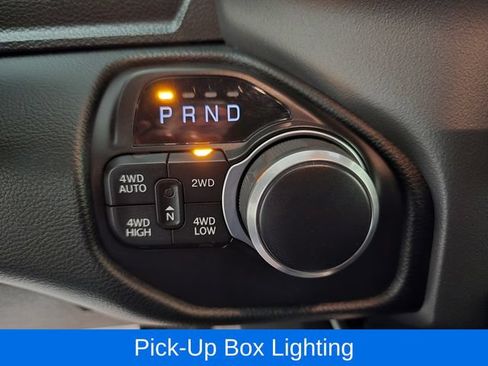 Used 2022 RAM 1500 Big Horn AWD/4WD image 23