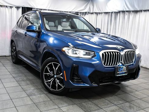Used 2022 BMW X3 xDrive30i w/ M Sport Package 2 AWD/4WD image 3
