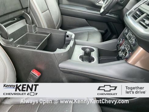 Certified 2022 Chevrolet Tahoe High Country w/ Premium Package image 18