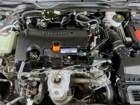Certified 2018 Honda Civic LX image 31