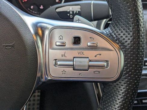 Used 2019 Mercedes-Benz C 300 Cabriolet image 5