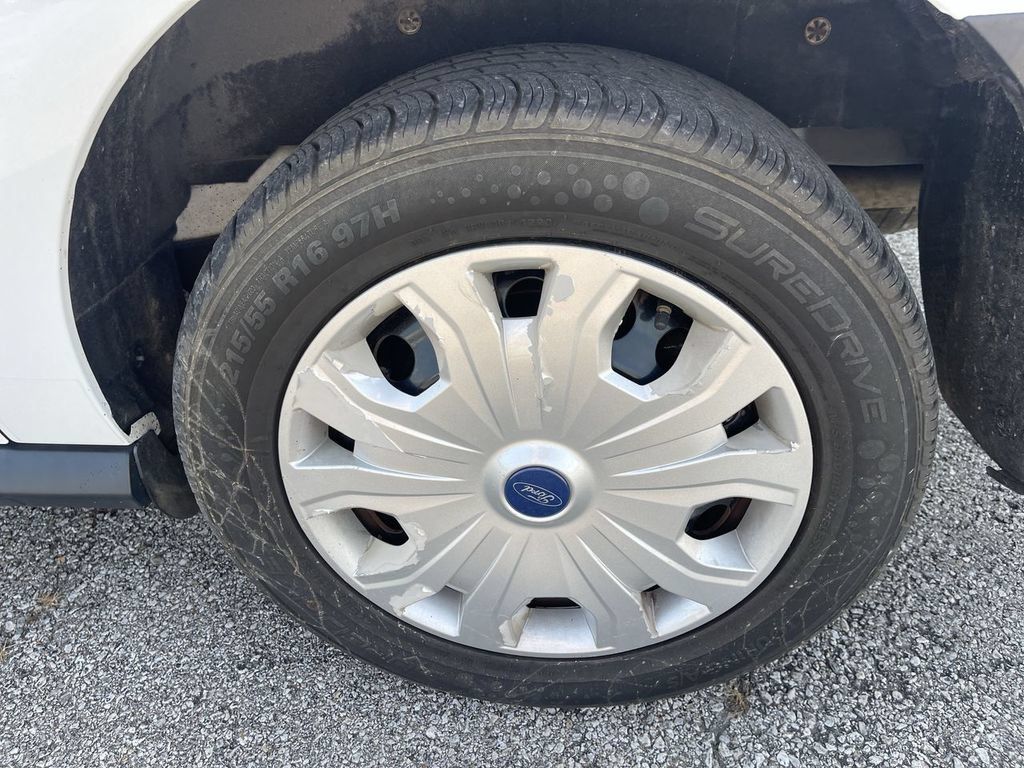 Used 2019 Ford Transit Connect XL w/ Driver-Assist Package FWD image 3