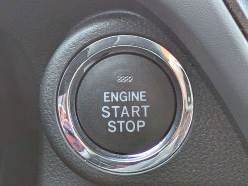 Certified 2025 Subaru Crosstrek 2.5i Limited image 30