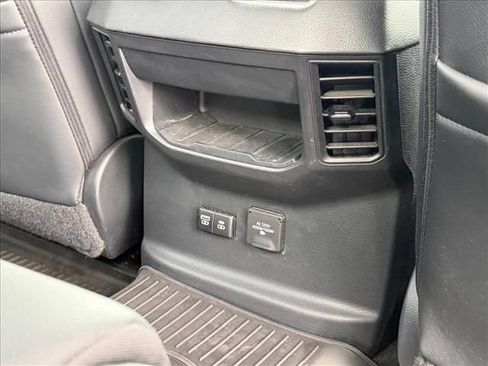 Used 2024 Toyota Tundra Limited w/ Power Package AWD/4WD image 11