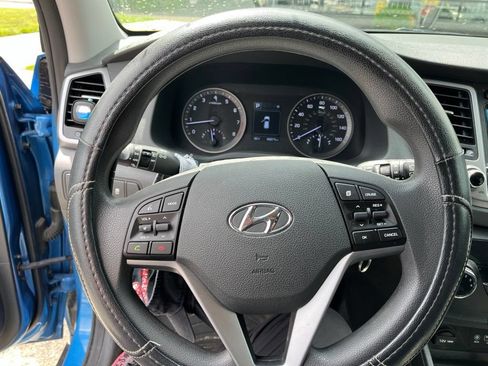 Used 2016 Hyundai Tucson SE w/ Option Group 02 FWD image 5