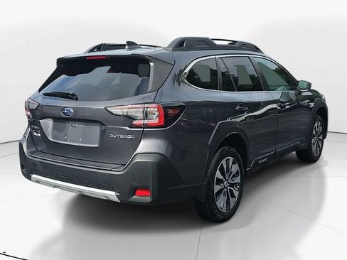 Used 2024 Subaru Outback Limited AWD/4WD image 4