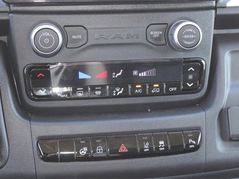 New 2024 RAM ProMaster 2500 w/ Quick Order Package 22H SLT+ image 25