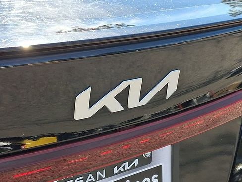 Certified 2024 Kia Forte GT-Line image 31