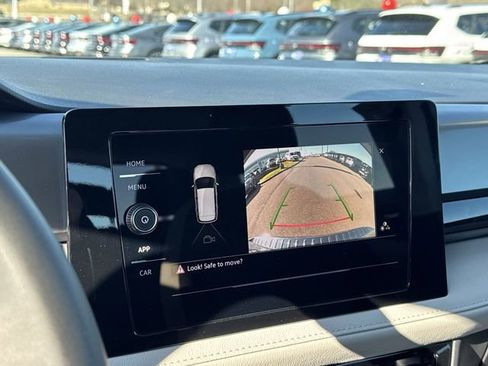 New 2026 Volkswagen Taos S FWD image 18