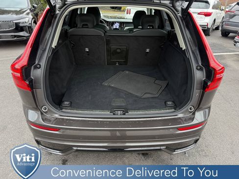 Certified 2025 Volvo XC60 B5 Plus image 24