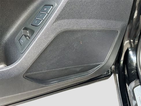 Used 2024 Audi Q3 2.0T Premium Plus AWD/4WD image 19