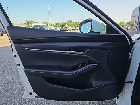 Used 2026 MAZDA MAZDA3 2.5 S Sedan w/ Preferred Pkg FWD image 26